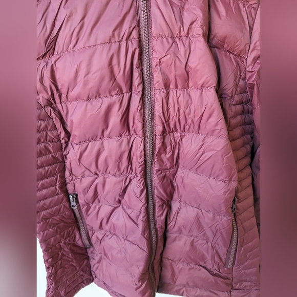 B. young puff jacket size m - Picture 5 of 6